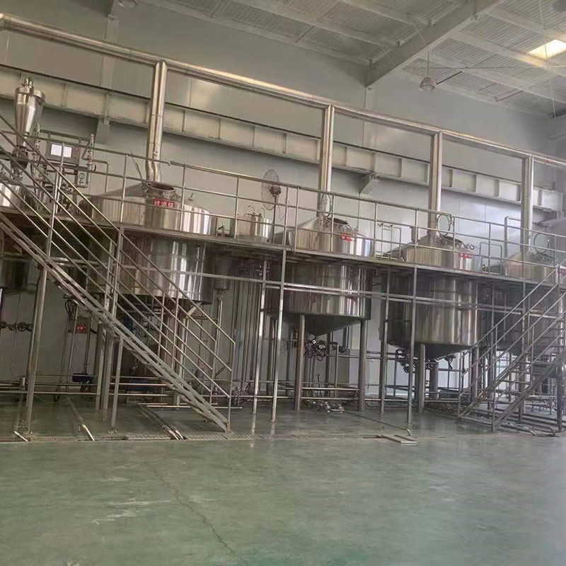 河东精酿啤酒设备厂—平面布置、设备设计、制造、调试、培训等一条龙服务_COPY